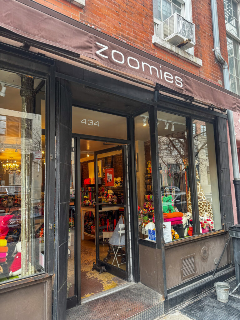 Zoomies NYC Biscuit Bar for Dogs