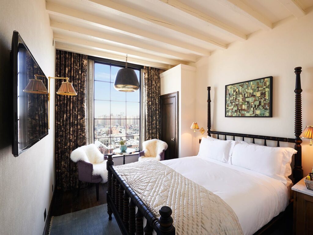 Best nyc hotels under 500, studip wueen room at the ludlow hotel